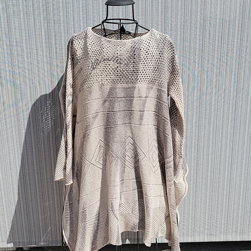 Love stitch crochet tye die sweater